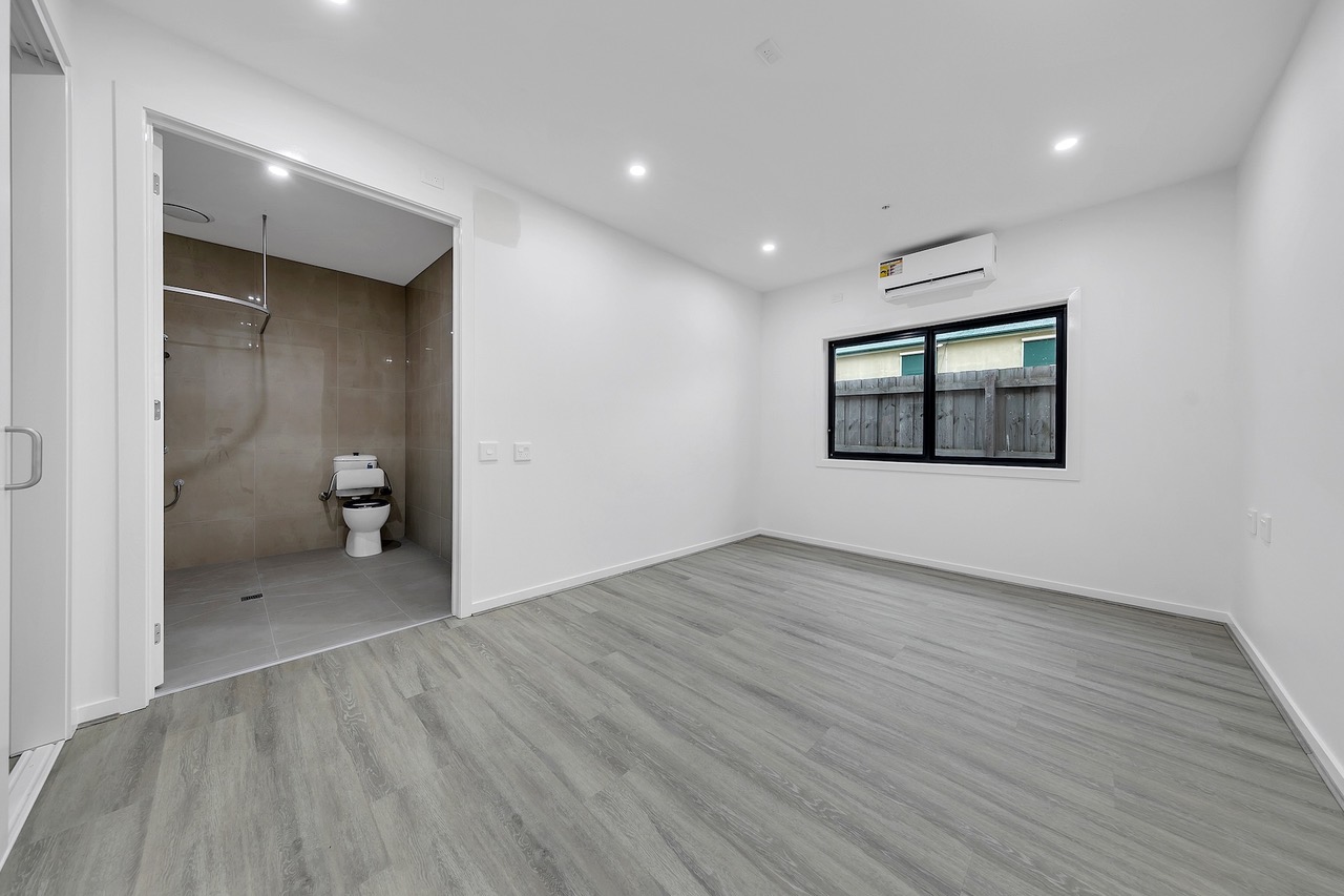 Craigieburn SIL Home dining area
